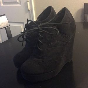 Forever 21 Platform suede shoes